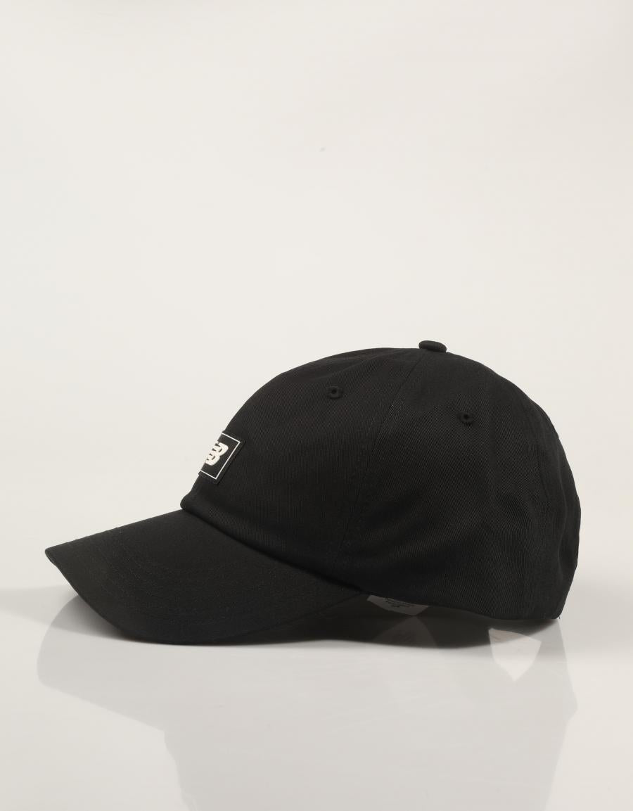 GORRA NEW BALANCE PANEL THE INTELLIGENT CHOICE HAT en color Negro