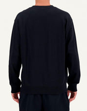 SUDADERA NEW BALANCE SPORT ESSENTIALS CREW en color Negro