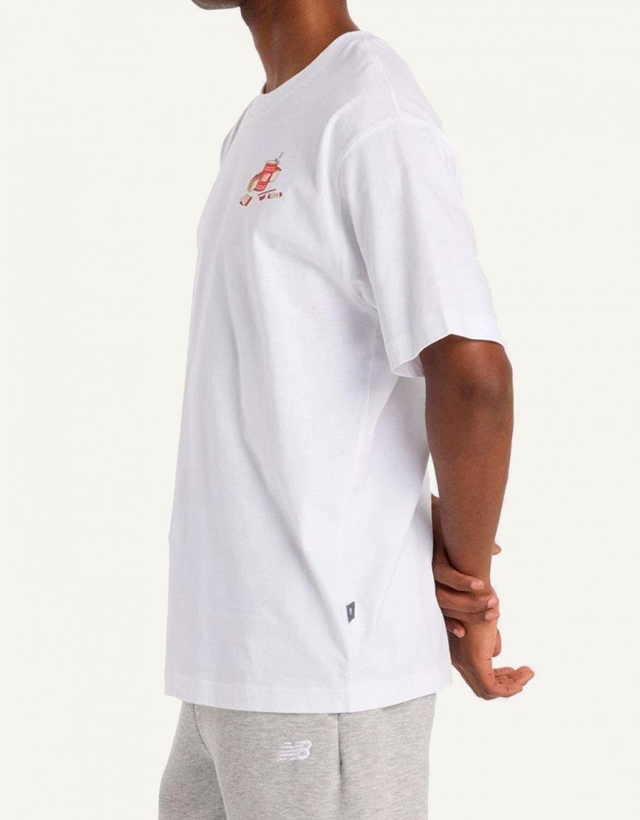CAMISETA NEW BALANCE SPECTATOR T SHIRT en color Blanco