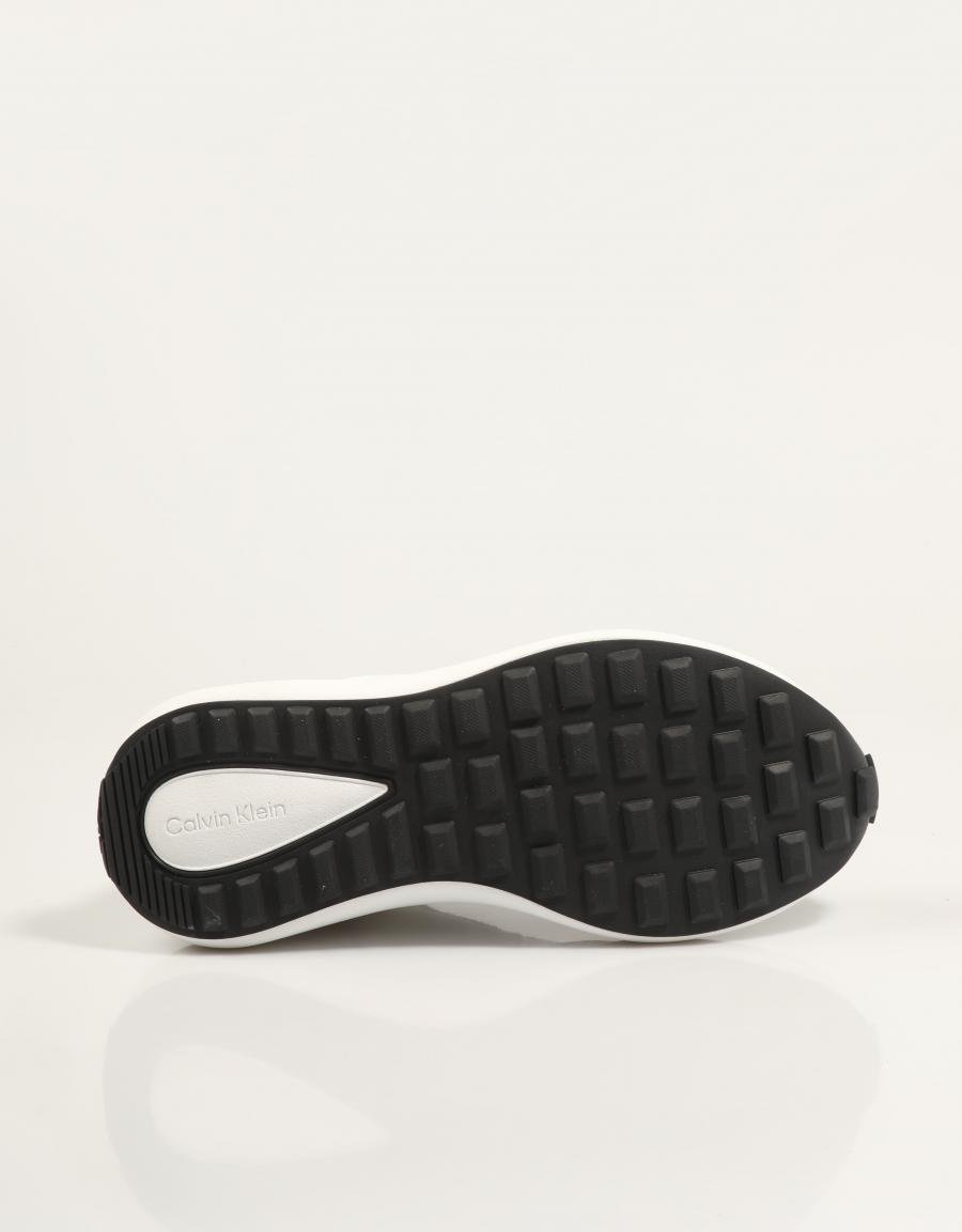 ZAPATILLAS CALVIN KLEIN ATHLE RUNNER NYLON MIX NW LOGO en color Blanco