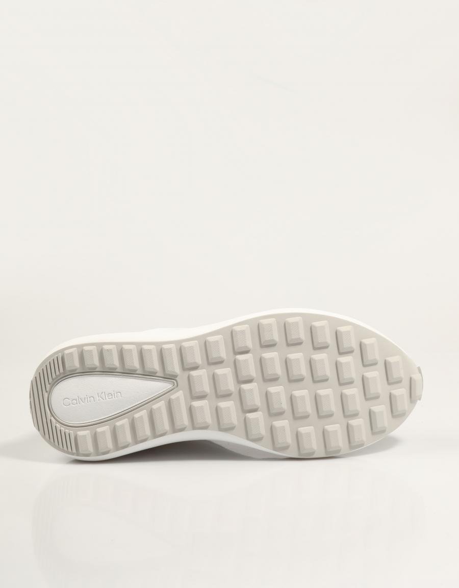 ZAPATILLAS CALVIN KLEIN ATHLEISURE RUNNER LACEUP NY SU en color Blanco