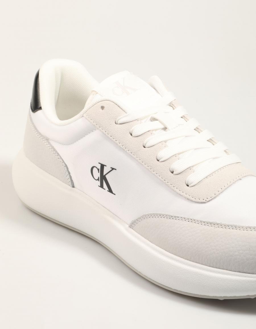 ZAPATILLAS CALVIN KLEIN ATHLEISURE RUNNER LACEUP NY SU en color Blanco
