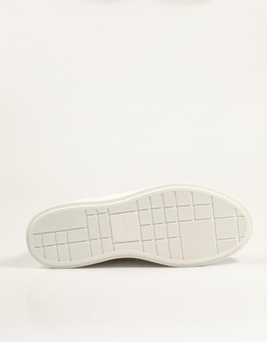 ZAPATILLAS CALVIN KLEIN LOW PRO CUPS LTH MG en color Blanco
