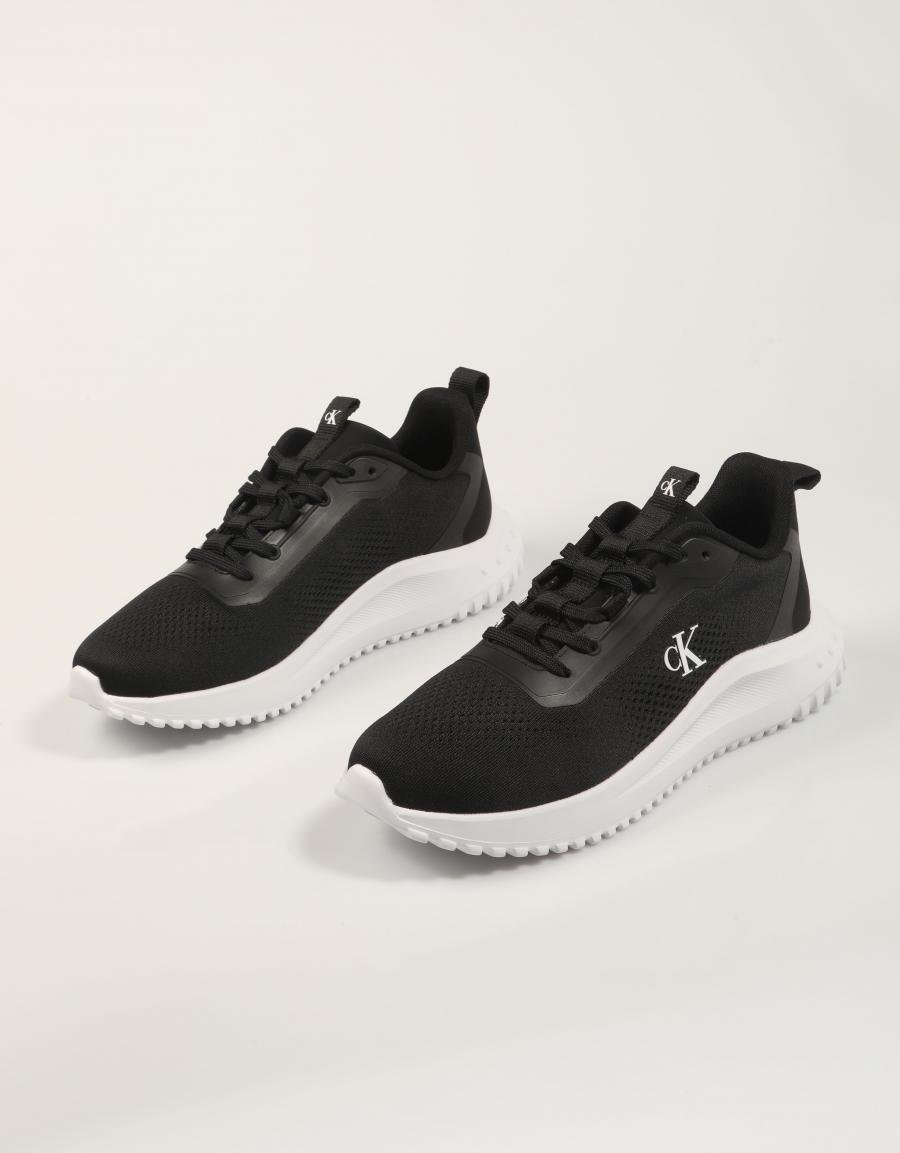 ZAPATILLAS CALVIN KLEIN EVA RUNNER DRAWSTRING MIX MG en color Negro