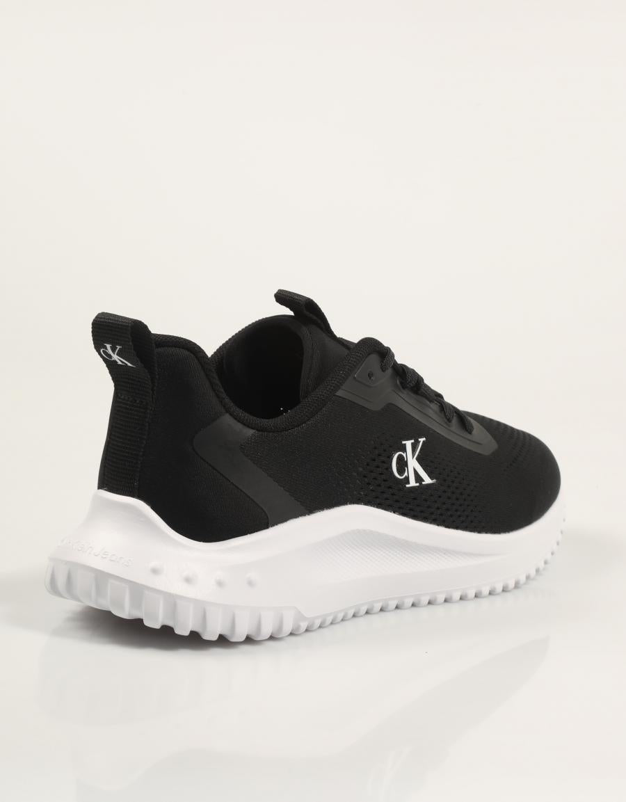 ZAPATILLAS CALVIN KLEIN EVA RUNNER DRAWSTRING MIX MG en color Negro