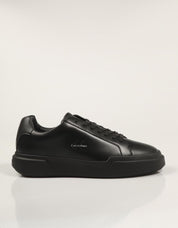 ZAPATILLAS CALVIN KLEIN CHUNKY CUPSOLE LACEUP LTH en color Negro