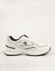 ZAPATILLAS CALVIN KLEIN HIKE RUNNER MESH MIX en color Blanco