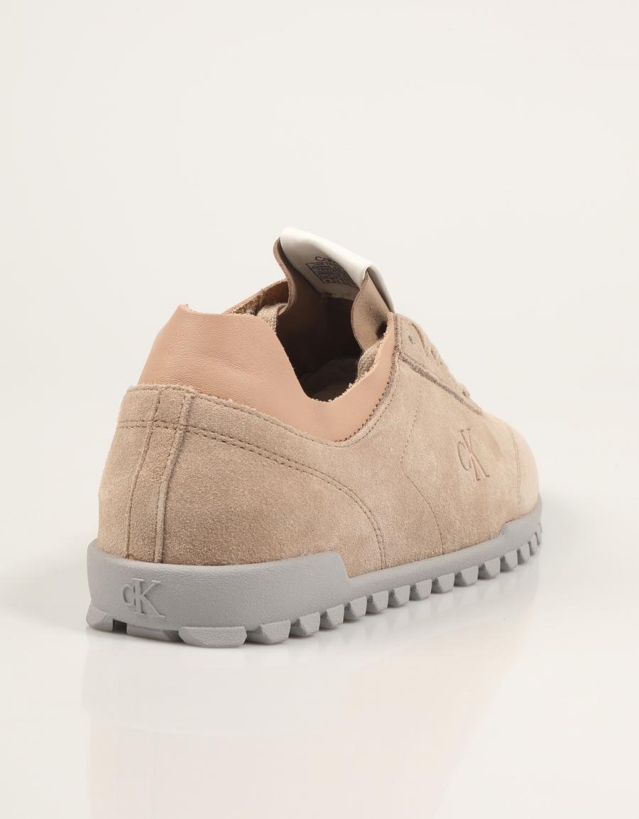 ZAPATILLAS CALVIN KLEIN MURCIA YW0YW02050 en color Beige