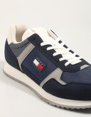 ZAPATILLAS TOMMY HILFIGER TJM RUNNER CASUAL en color Azul marino