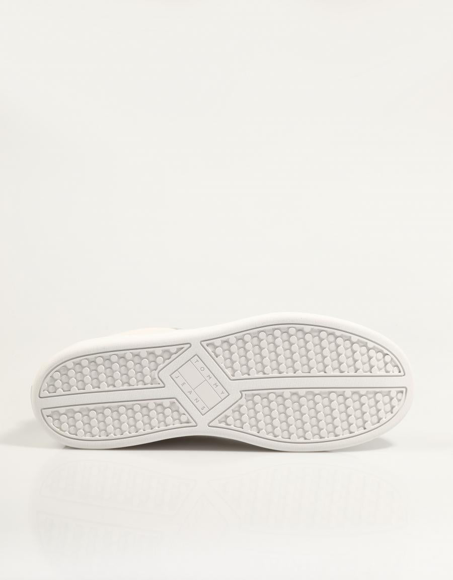 ZAPATILLAS TOMMY HILFIGER ARCHIVE 98 en color Blanco