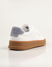 ZAPATILLAS TOMMY HILFIGER TH COURT LTH DETAIL ESS en color Blanco