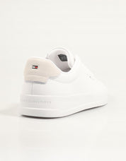 ZAPATILLAS TOMMY HILFIGER TH COURT LTH DETAIL ESS en color Blanco