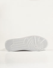 ZAPATILLAS TOMMY HILFIGER TH COURT LTH DETAIL ESS en color Blanco