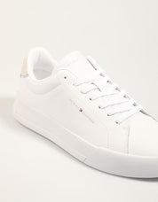 ZAPATILLAS TOMMY HILFIGER TH COURT LTH DETAIL ESS en color Blanco