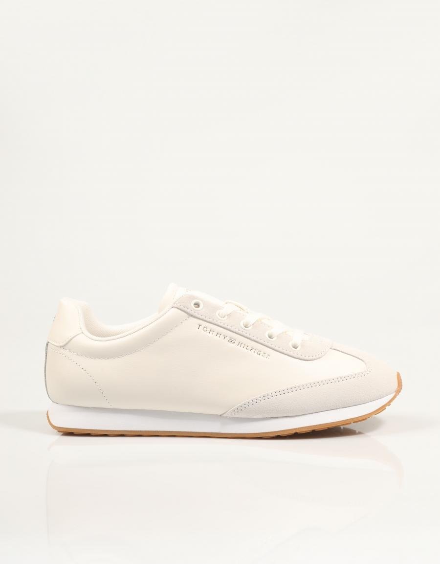 ZAPATILLAS TOMMY HILFIGER HERITAGE FASHION RUNNER MIX MAT en color Blanco