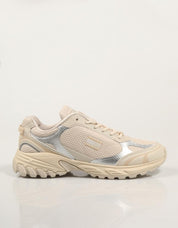 ZAPATILLAS TOMMY HILFIGER TJW OUTDOOR RUNNER en color Beige