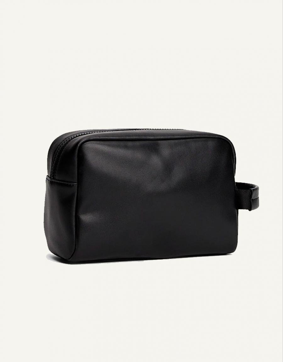 NECESER TOMMY HILFIGER TJM LINEAR LEATHER WASHBAG en color Negro