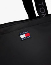 BOLSO TOMMY HILFIGER TJW ESS DAILY TOTE en color Negro
