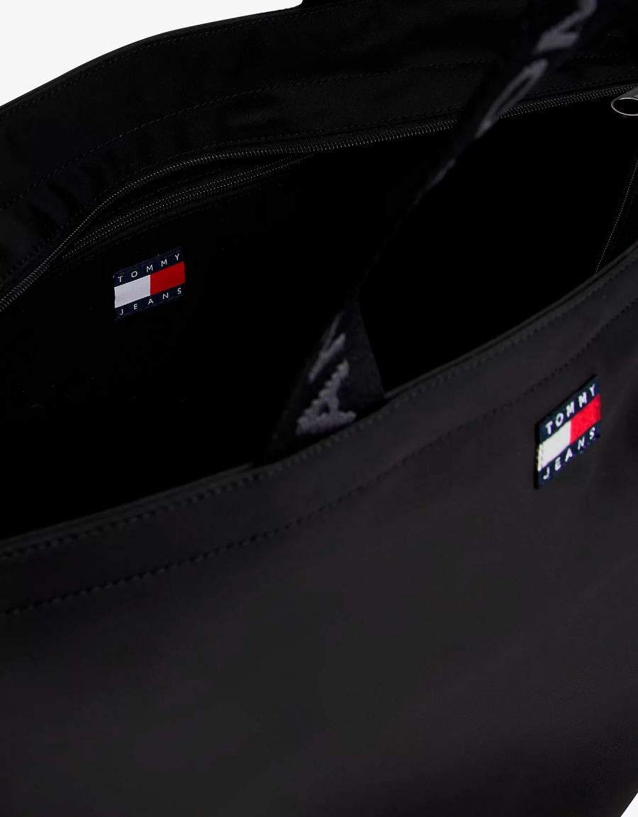 BOLSO TOMMY HILFIGER TJW ESS DAILY TOTE en color Negro