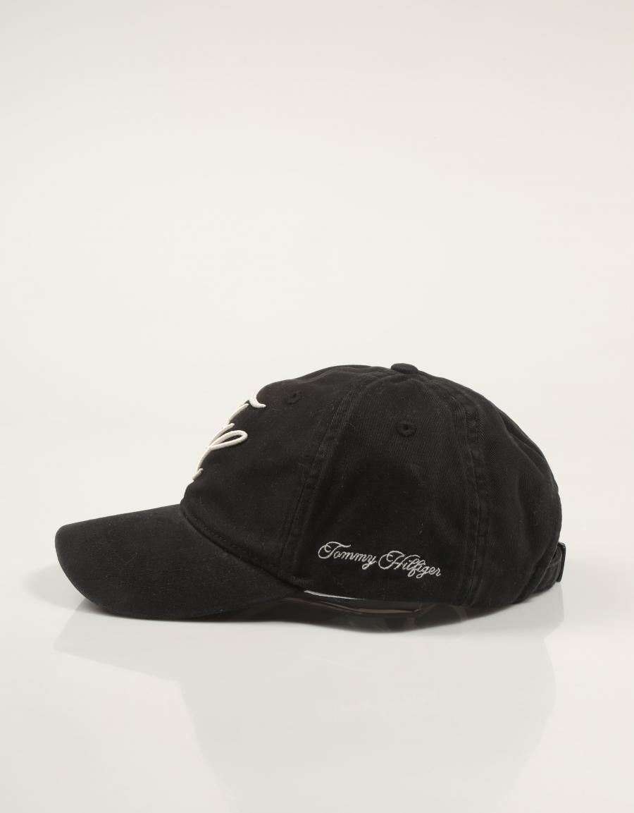 BOLSO TOMMY HILFIGER EMBROIDERED CAP en color Negro