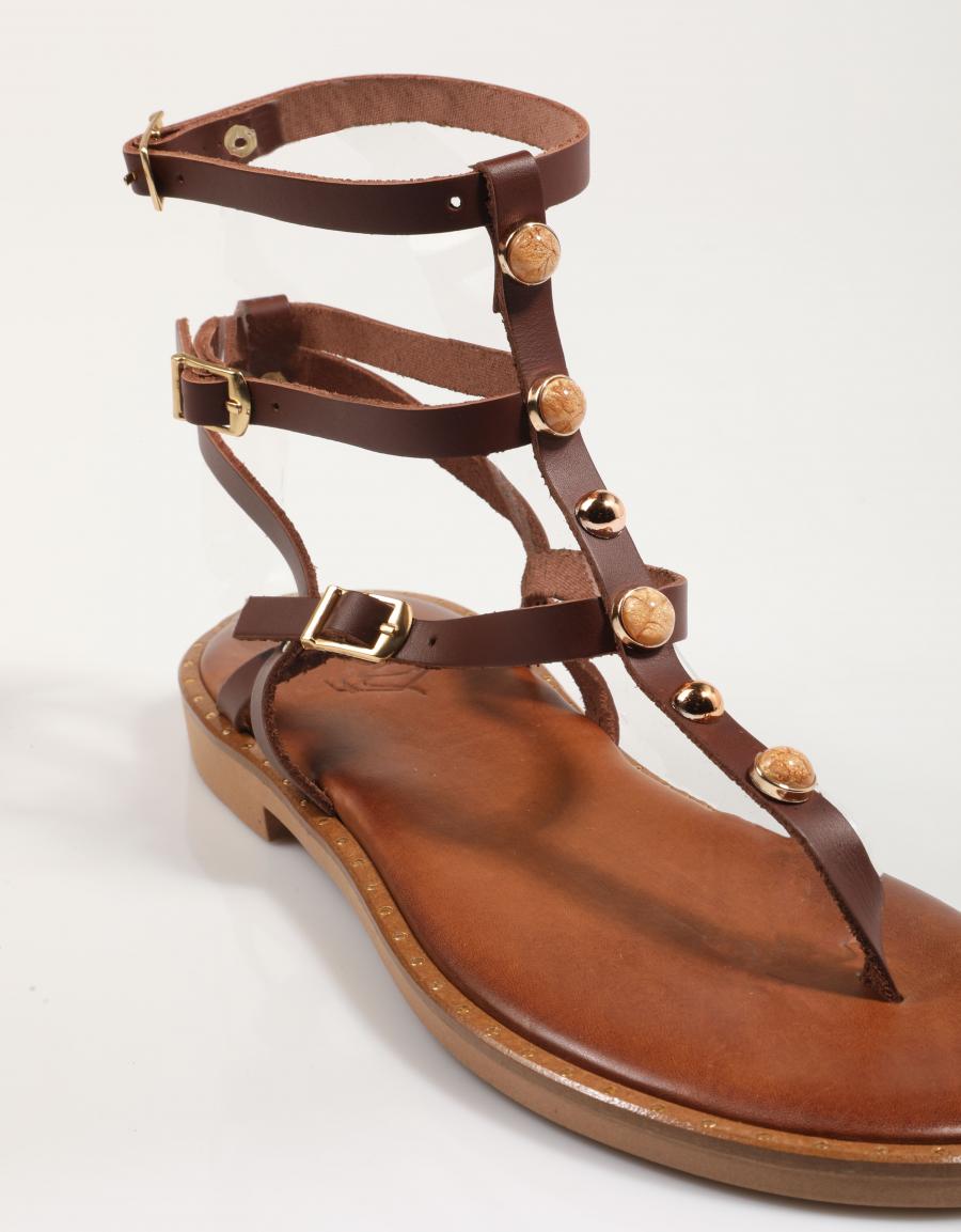SANDALIAS REBECA HOPE 221003 en color Marron