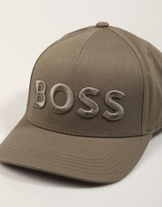 GORRA BOSS SEVILE en color Kaki