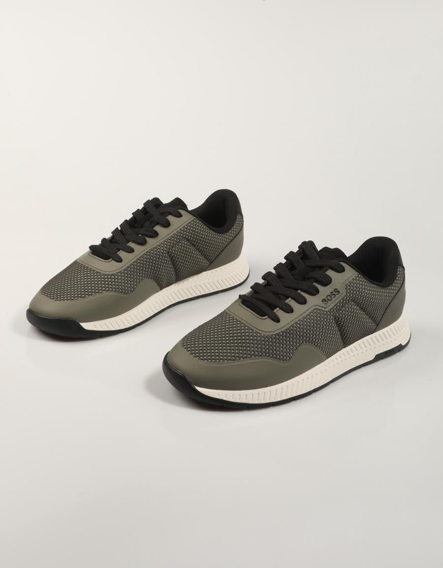 ZAPATILLAS BOSS TITANIUM RUNN en color Kaki