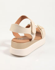 SANDALIAS REBECCA HOPE 5672 en color Blanco