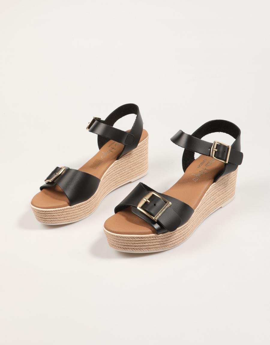SANDALIAS REBECCA HOPE 5726 en color Negro