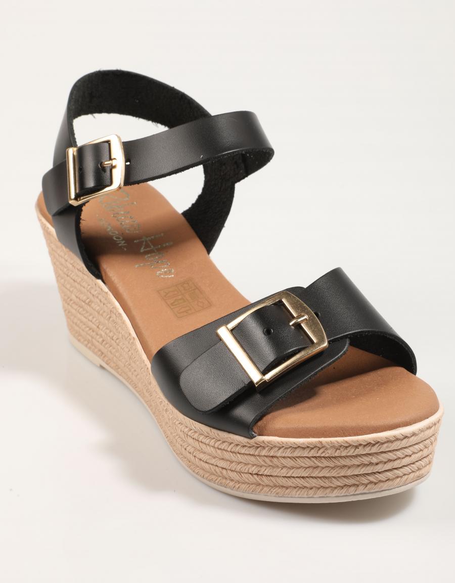 SANDALIAS REBECCA HOPE 5726 en color Negro