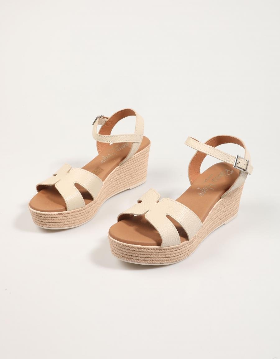 SANDALIAS REBECCA HOPE 5720 en color Blanco