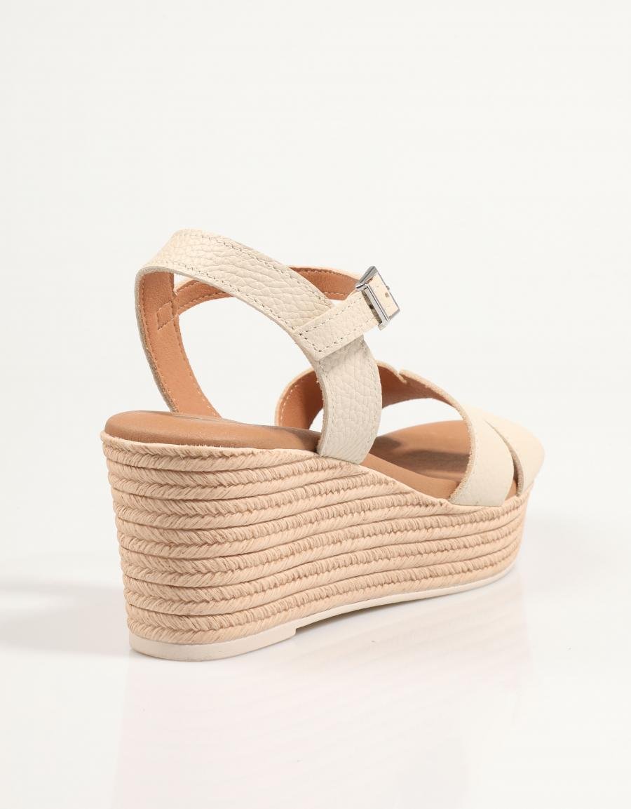 SANDALIAS REBECCA HOPE 5720 en color Blanco