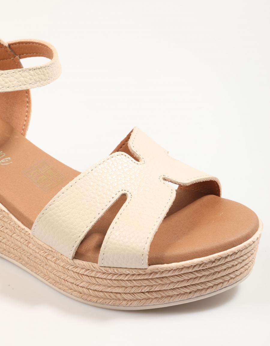 SANDALIAS REBECCA HOPE 5720 en color Blanco
