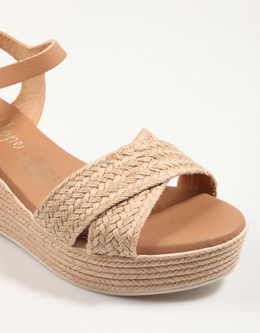 SANDALIAS REBECCA HOPE 5724 en color Beige
