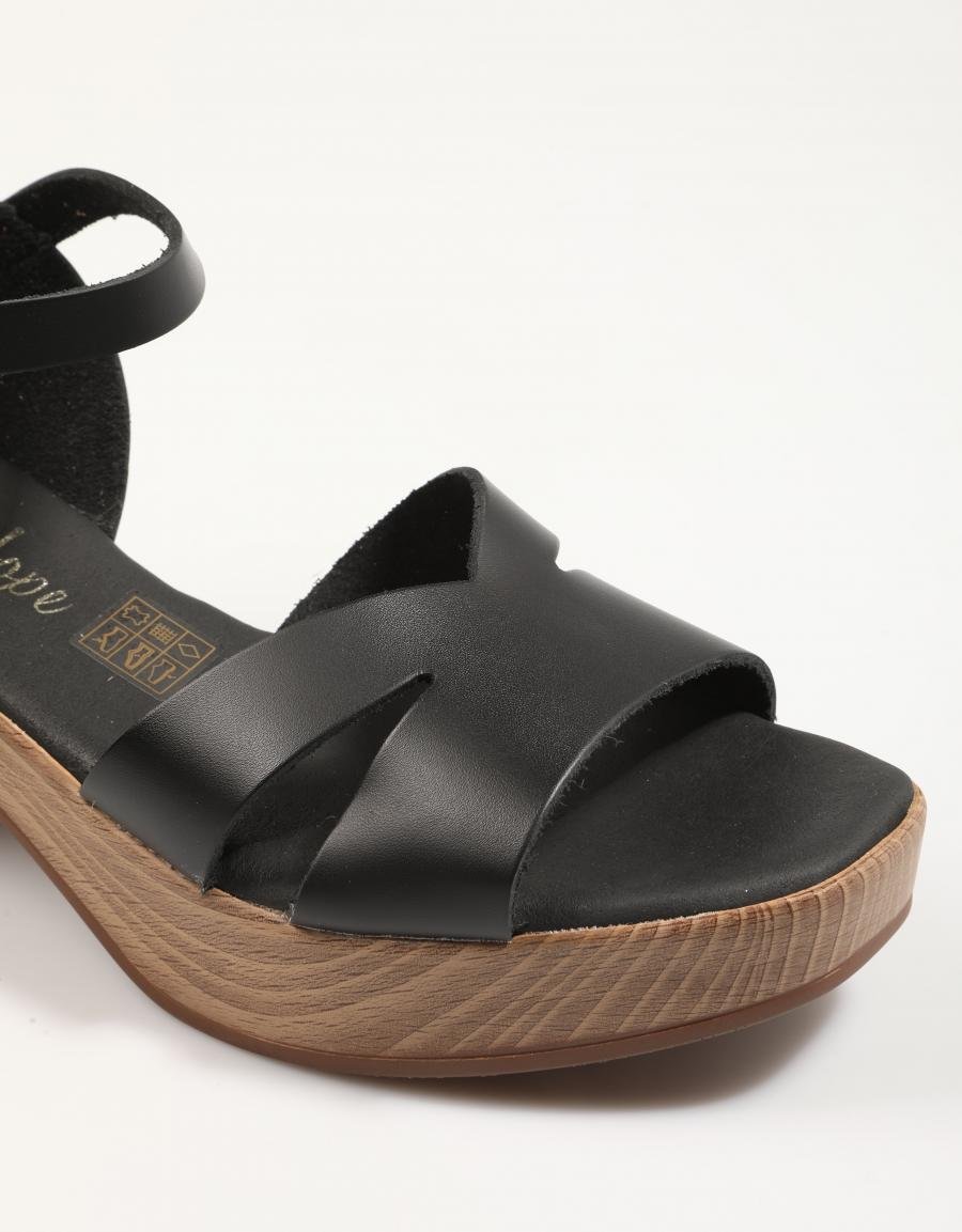 SANDALIAS REBECCA HOPE 5625 en color Negro