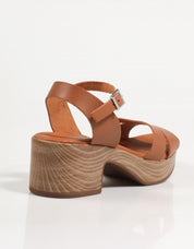 SANDALIAS REBECCA HOPE 5625 en color Cuero