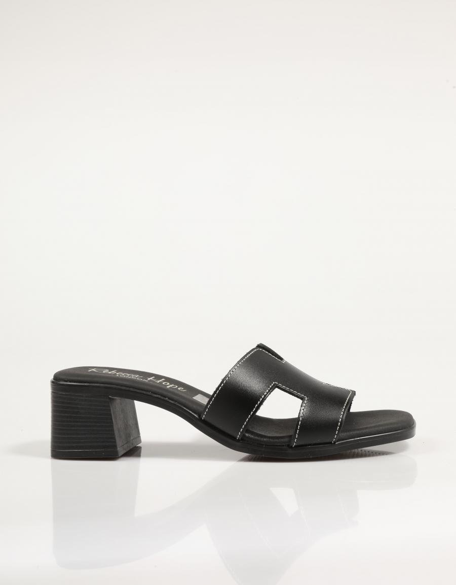 SANDALIAS REBECCA HOPE 5610 en color Negro