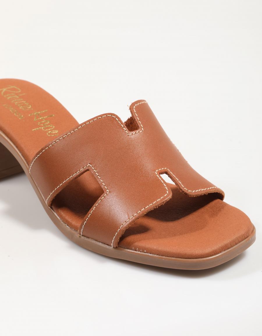 SANDALIAS REBECCA HOPE 5610 en color Cuero