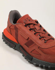 ZAPATILLAS LACOSTE ELITE ACTIVE 225 3 SMA en color Naranja