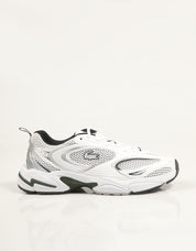 ZAPATILLAS LACOSTE STORM 96 2K 125 2 SMA en color Blanco