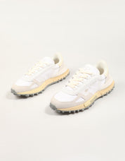 ZAPATILLAS LACOSTE ELITE ACTIVE 225 5 SFA en color Blanco