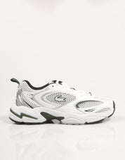 ZAPATILLAS LACOSTE STORM 96 2K 125 2 SFA en color Blanco