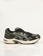 ZAPATILLAS ASICS GEL 1130 en color Kaki