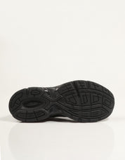 ZAPATILLAS ASICS GEL 1130 en color Negro