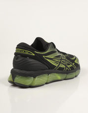 ZAPATILLAS ASICS GEL QUANTUM 360 VIII en color Negro