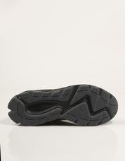 ZAPATILLAS ASICS GEL QUANTUM 180 VIII en color Negro