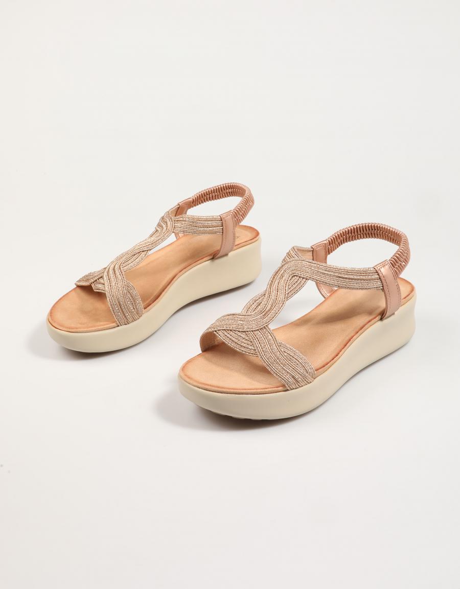SANDALIAS EXE BZX33170 R9 en color Oro