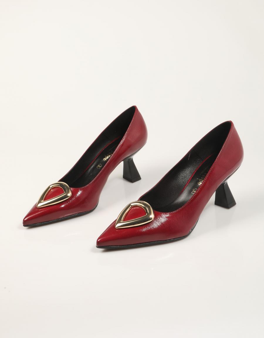 ZAPATOS REBECCA HOPE 2693B en color Burdeos