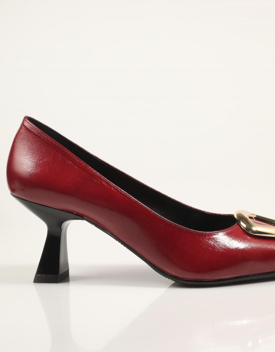ZAPATOS REBECCA HOPE 2693B en color Burdeos