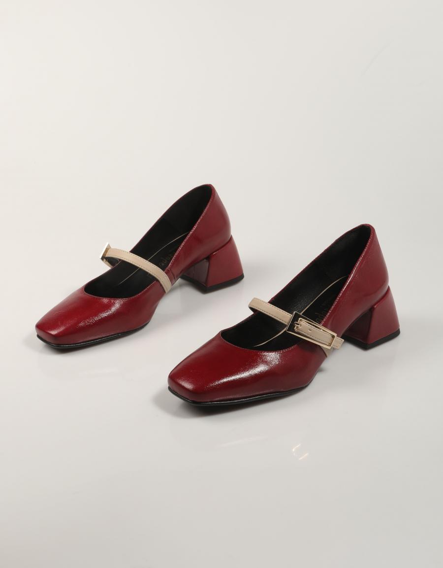 ZAPATOS REBECCA HOPE 2720G en color Rojo